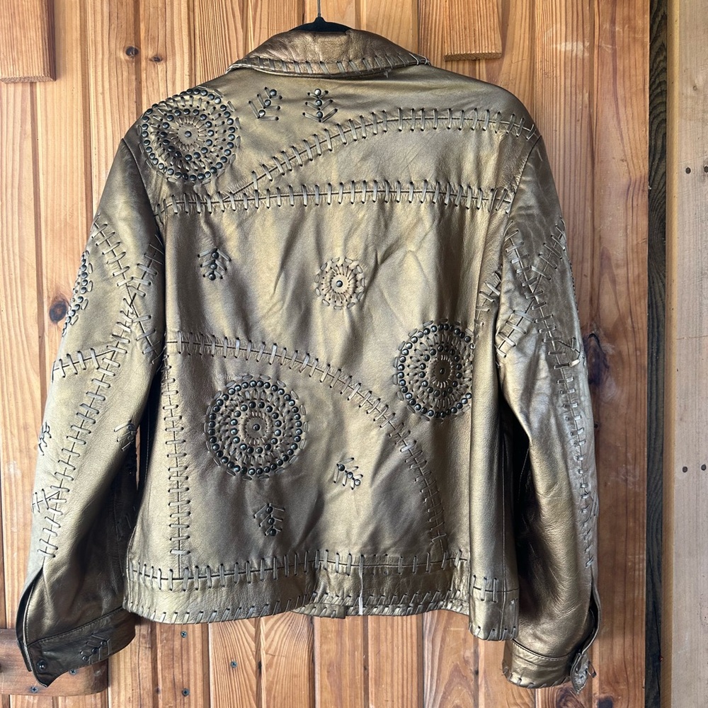 Chico’s Gold Leather Studded Jacket Size 1 - Picture 4 of 8